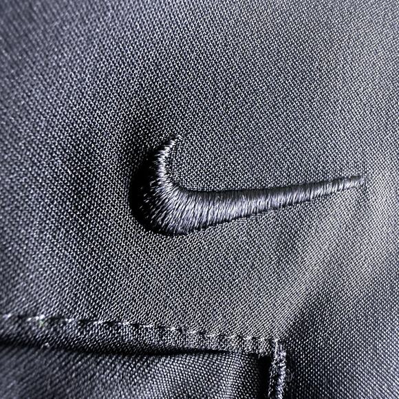 WOMEN'S NIKE GOLF Black Dri-Fit Capri Bottoms Pants Slash Pockets sz 4 Stretchy - Picture 6 of 13